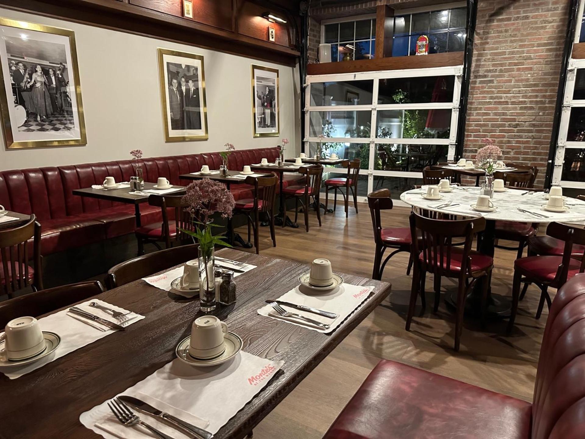 Montauk Manor Ξενοδοχείο Εξωτερικό φωτογραφία Interior of the restaurant