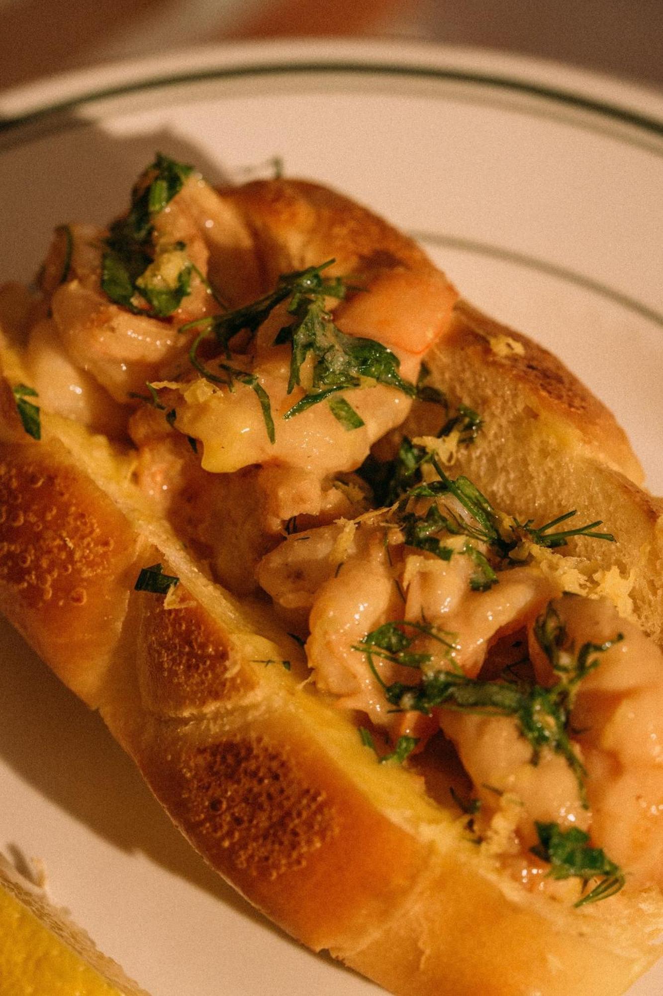 Montauk Manor Ξενοδοχείο Εξωτερικό φωτογραφία A scallop roll