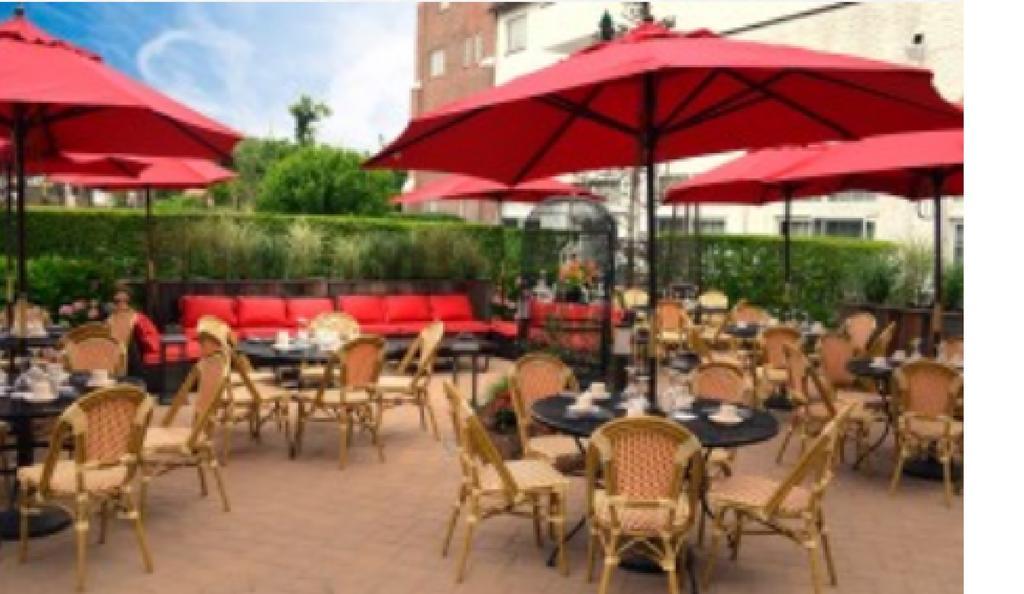 Montauk Manor Ξενοδοχείο Εξωτερικό φωτογραφία The patio at the restaurant